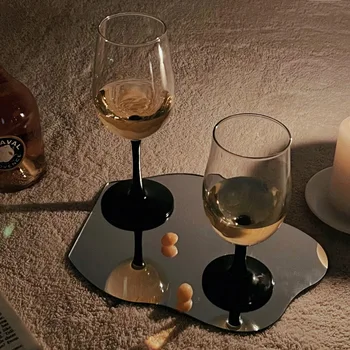  Siyah Kök Kristal cam kırmızı şarap şişesi Dayanıklı Kısa Brendi şarap bardağı Vaso Avrupa Bordeaux şarap bardağı Ev Bordo Kadeh