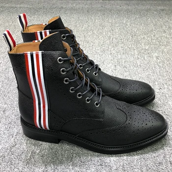  TB TNOM Ayakkabı Erkekler Butik deri Ayakkabı Moda Marka Ayakkabı Brogue Şerit Siyah Tahıl Kanat Ucu Çizme Ve Deri Üst Ayakkabı